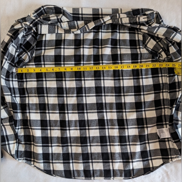 H&M Plaid Shirt - Picture 4 of 5
